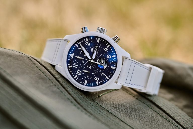 IWC Schaffhausen Watches: Perfect for Travelers and Adventurers